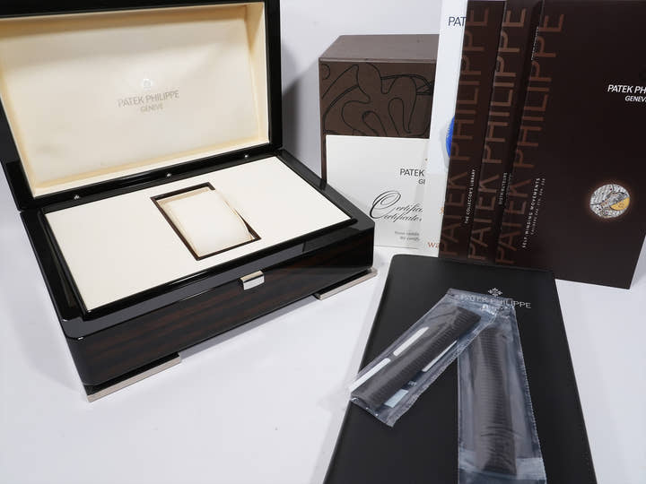 パテックフィリップ アクアノート Ref.5167R-001 ローズゴールド ブラウン文字盤