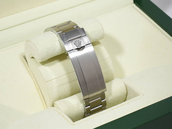 ロレックス サブマリーナー デイト Ref.116610LV ステンレススチール グリーン文字盤