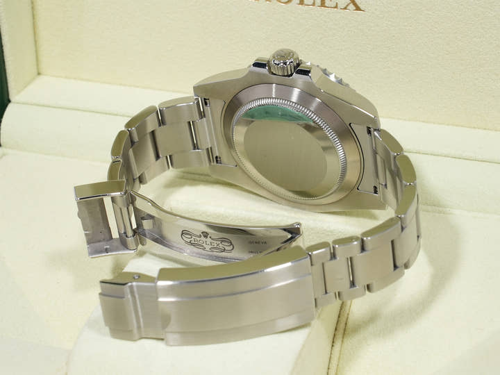 ロレックス サブマリーナー デイト Ref.116610LV ステンレススチール グリーン文字盤