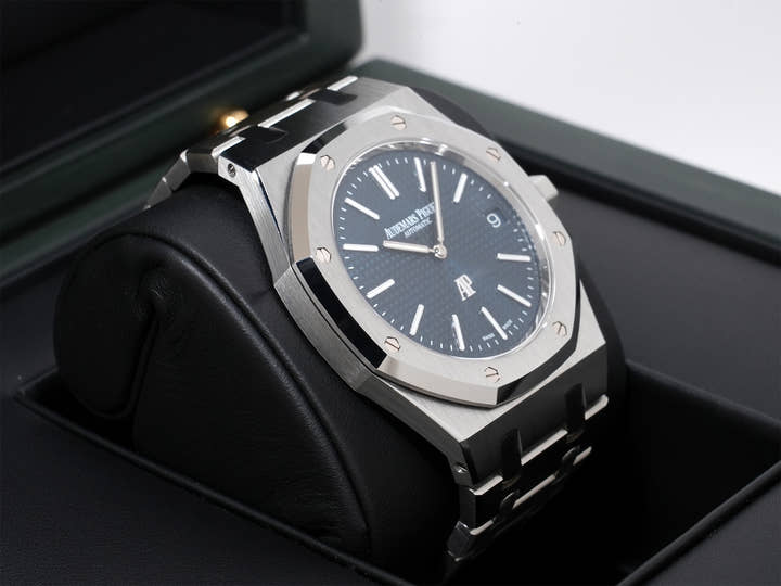 オーデマピゲ ロイヤルオーク ジャンボ エクストラ シン Ref.16202ST.OO.1240ST.02 ステンレススチール ナイトブルー文字盤