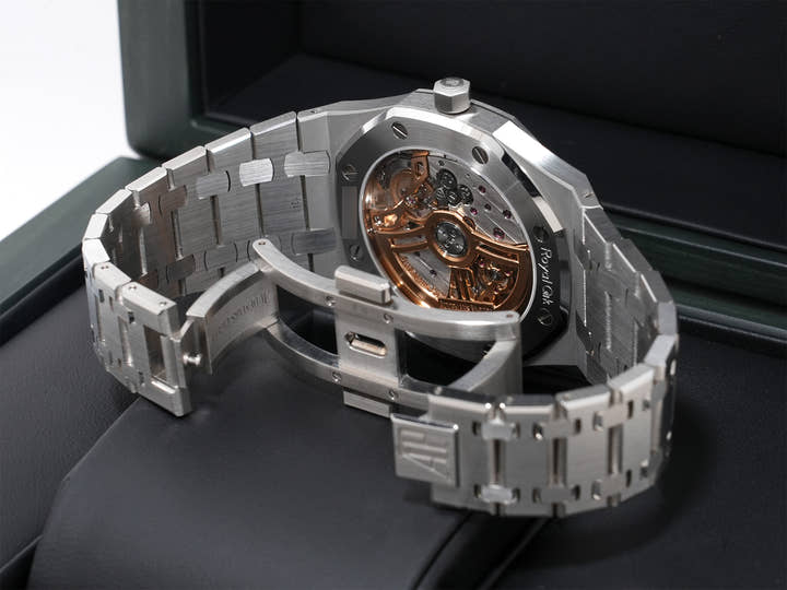 オーデマピゲ ロイヤルオーク ジャンボ エクストラ シン Ref.16202ST.OO.1240ST.02 ステンレススチール ナイトブルー文字盤