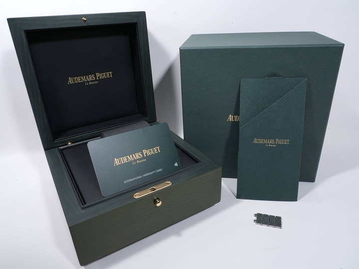 オーデマピゲ ロイヤルオーク ジャンボ エクストラ シン Ref.16202ST.OO.1240ST.02 ステンレススチール ナイトブルー文字盤