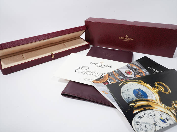 パテックフィリップ カラトラバ Ref.5096 イエローゴールド シルバー文字盤