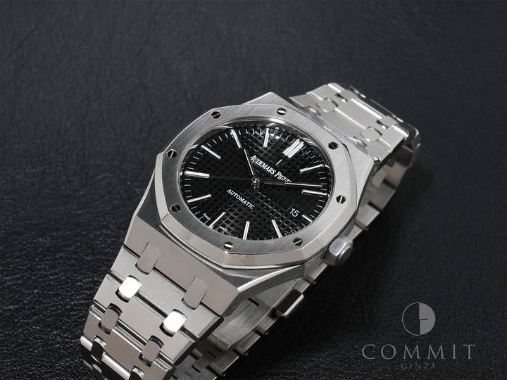Audemars Piguet Royal Oak Ref. 15400ST.OO.1220ST.01 Stainless Steel Black Dial