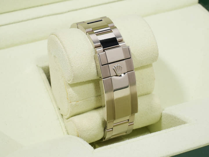 ロレックス デイトナ Ref.116509 ホワイトゴールド グレーアラビア文字盤 中古 nxvjxa93