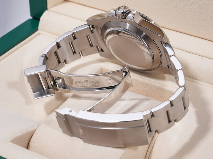 ロレックス サブマリーナー デイト Ref.116610LV ステンレススチール グリーン文字盤