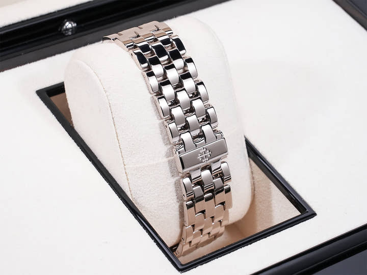 パテックフィリップ コンプリケーション ワールドタイム Ref.5130/1G-011 ホワイトゴールド シルバー/グレー文字盤