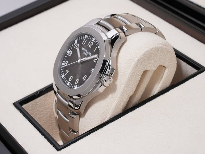 パテックフィリップ アクアノート エクストララージ Ref.5167/1A-001 ステンレススチール ブラック文字盤