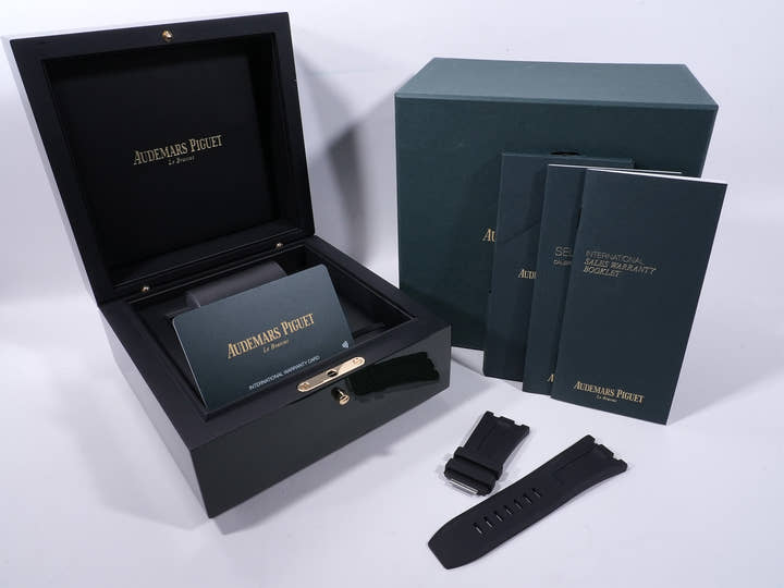 Audemars Piguet Royal Oak Offshore Diver Ref. 15720ST.OO.A027CA.01 Stainless Steel Blue Dial