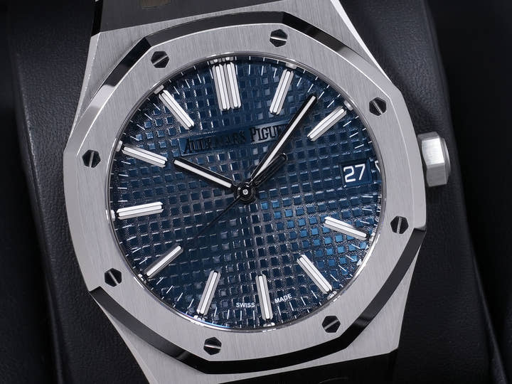 オーデマピゲ ロイヤルオーク Ref.15510ST.OO.1320ST.06 ステンレススチール ナイトブルー文字盤