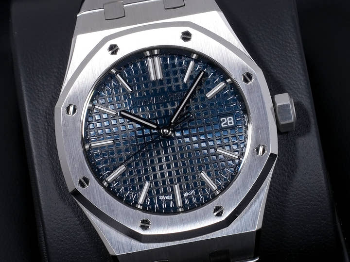 オーデマピゲ ロイヤルオーク Ref.15550ST.OO.1356ST.06 ステンレススチール ナイトブルー文字盤