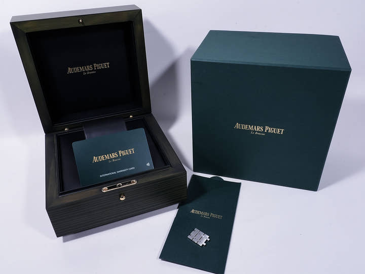 オーデマピゲ ロイヤルオーク Ref.15550ST.OO.1356ST.06 ステンレススチール ナイトブルー文字盤