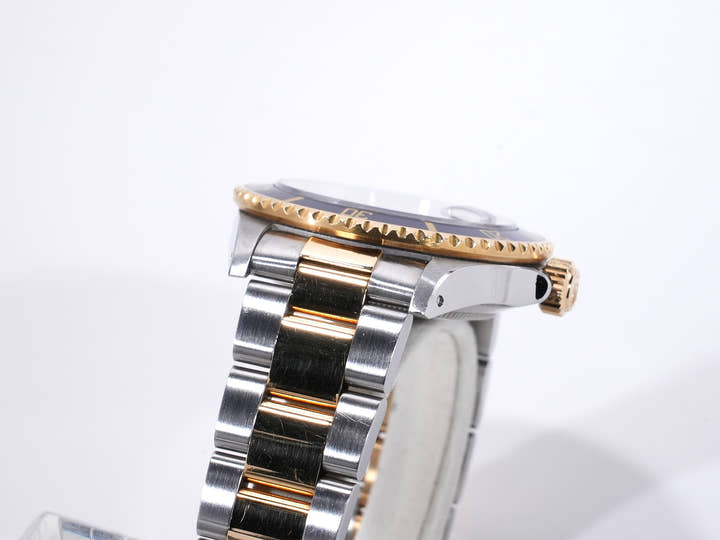 ロレックス サブマリーナー デイト Ref.16803 ステンレススチール/イエローゴールド ブルー文字盤 中古 4uxu7vcf