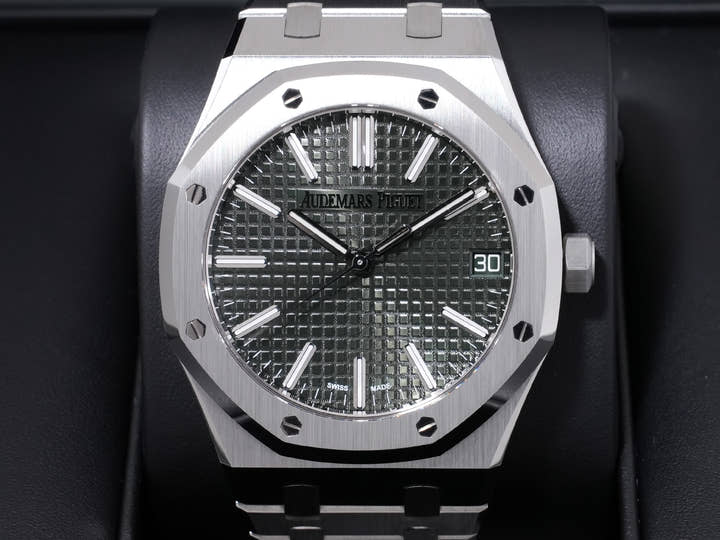 オーデマピゲ ロイヤルオーク Ref.15510ST.OO.1320ST.09 ステンレススチール カーキグリーン文字盤 未使用 sbnj5xyq