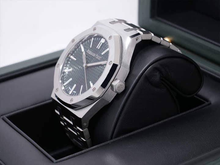 オーデマピゲ ロイヤルオーク Ref.15510ST.OO.1320ST.09 ステンレススチール カーキグリーン文字盤 未使用 sbnj5xyq