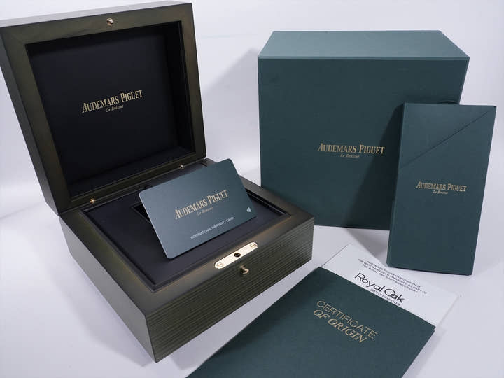 オーデマピゲ ロイヤルオーク 50周年記念 Ref.15550ST.OO.1356ST.04 ステンレススチール ライトブルー文字盤