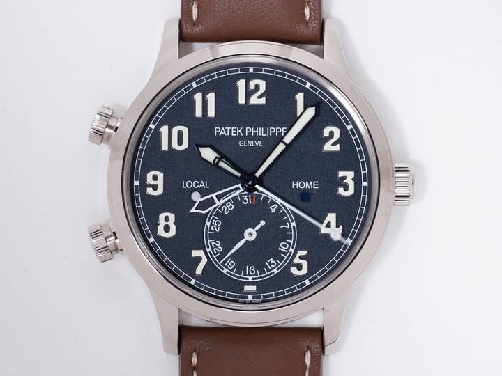 パテックフィリップ カラトラバ パイロット トラベルタイム Ref.5524G-001 ホワイトゴールド ブルー文字盤 未使用 mprnteuk