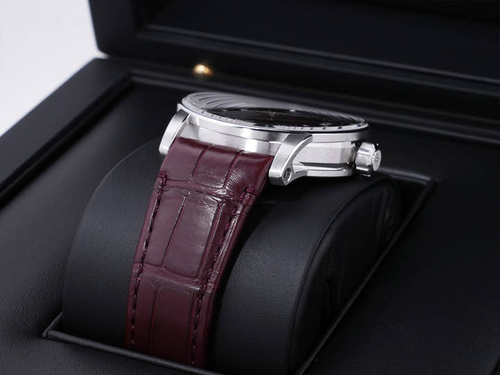 Audemars Piguet CODE 11.59 by Audemars Piguet Ref. 15210BC.OO.A068CR.01 White Gold with Smoked Burgundy Lacquer Dial