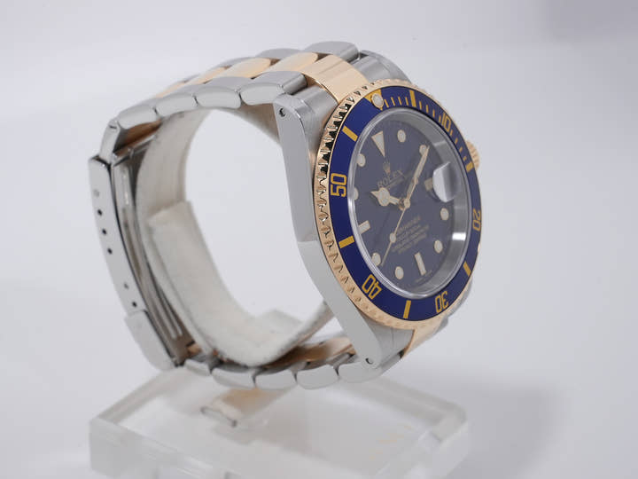 ロレックス サブマリーナー デイト Ref.16613 ステンレススチール/イエローゴールド ブルー文字盤 中古 xgdaz349