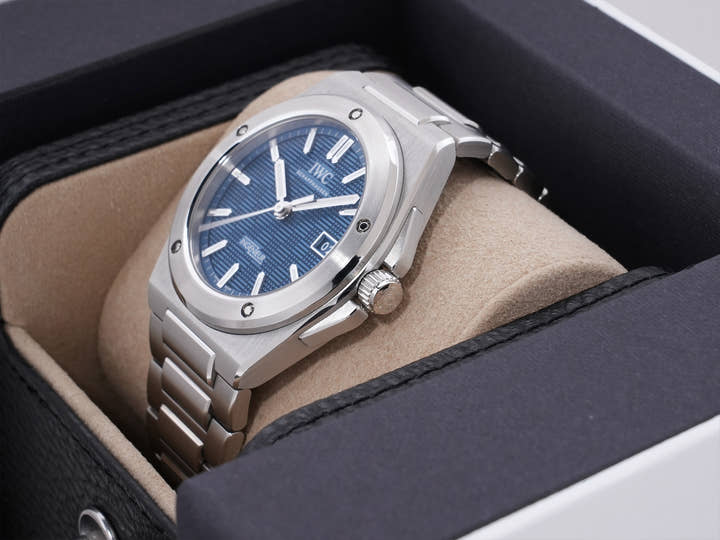 IWC インヂュニア オートマティック 40 Ref.IW328907 ステンレススチール ブルー文字盤 未使用 pwrrzi48