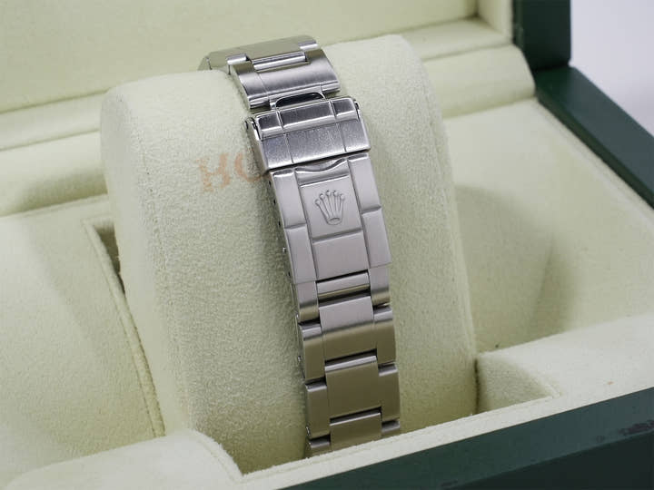 Rolex GMT-Master II Ref. 16710 Stainless Steel Black Dial Oyster Bracelet