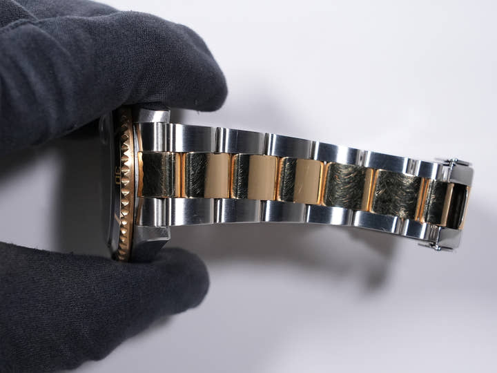 ロレックス サブマリーナー デイト Ref.16613LN ステンレススチール/イエローゴールド ブラック文字盤 中古 wcpoyf3s