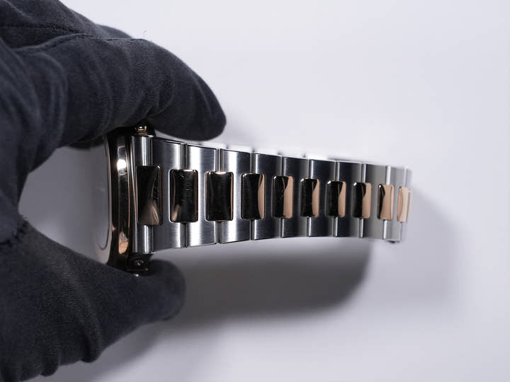 パテックフィリップ ノーチラス クロノグラフ Ref.5980/1AR-001 ステンレススチール/ローズゴールド ブルー文字盤