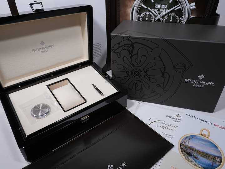 パテックフィリップ パーペチュアルカレンダー スプリットセコンド クロノグラフ Ref.5204G-001 ホワイトゴールド オリーブグリーンソレイユ文字盤 美中古 i9oanzws