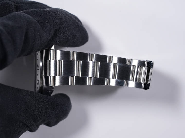 ロレックス エクスプローラーII Ref.16570 ステンレススチール ホワイト文字盤 オイスターブレスレット 中古 7mhrm9py