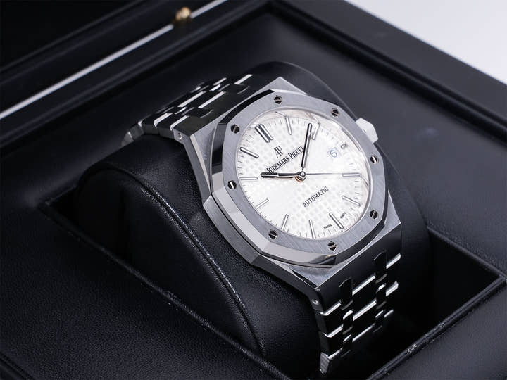 オーデマピゲ ロイヤルオーク Ref.15450ST.OO.1256ST.01 ステンレススチール シルバー文字盤