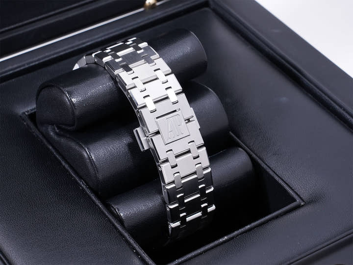 オーデマピゲ ロイヤルオーク Ref.15450ST.OO.1256ST.01 ステンレススチール シルバー文字盤