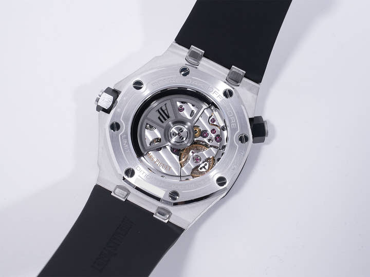 オーデマピゲ ロイヤルオーク オフショア ダイバー Ref.15720CN.OO.A002CA.01 ホワイトゴールド ブラック文字盤 中古 8gw7ixwa