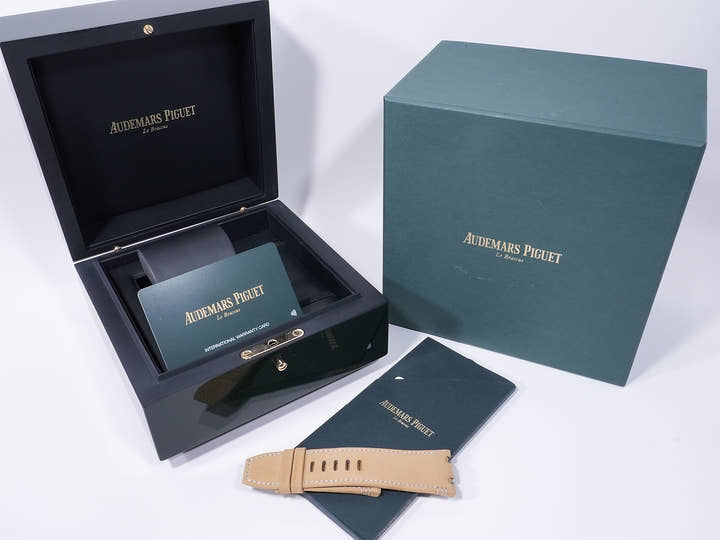 オーデマピゲ ロイヤルオーク オフショア ダイバー Ref.15720CN.OO.A002CA.01 ホワイトゴールド ブラック文字盤 中古 8gw7ixwa