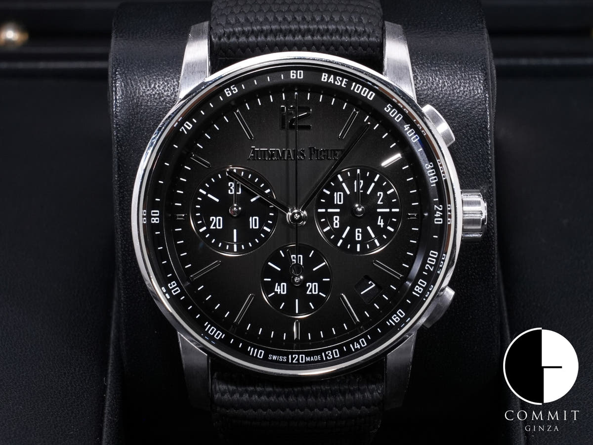 オーデマピゲ CODE 11.59 バイ オーデマ ピゲ クロノグラフ Ref.26393NB.OO.A002KB.01 ホワイトゴールド/セラミック スモークグレー文字盤 中古 yiwi65ch