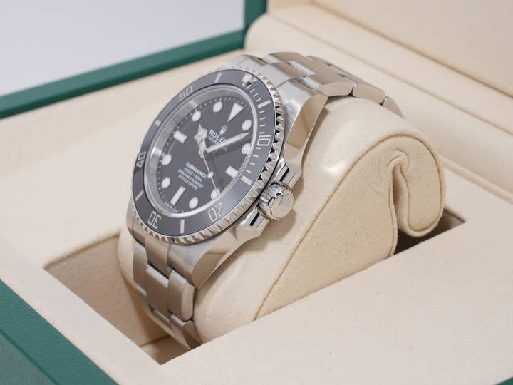 ロレックス サブマリーナー ノンデイト Ref.124060 ステンレススチール ブラック文字盤 未使用 o5rmcgzr