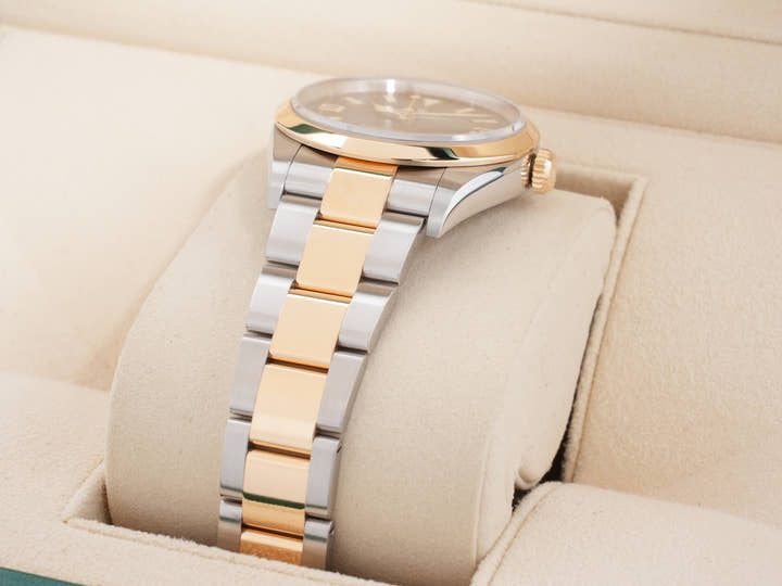 ロレックス エクスプローラー36 Ref.124273 ステンレススチール/イエローゴールド ブラック文字盤