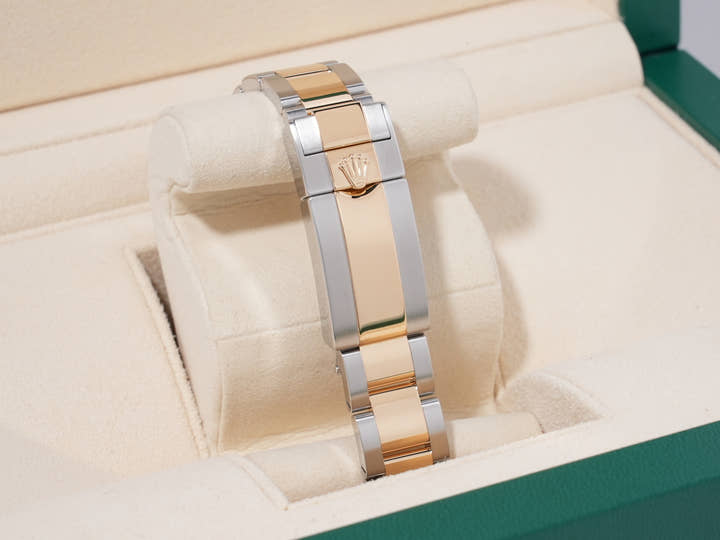 ロレックス エクスプローラー36 Ref.124273 ステンレススチール/イエローゴールド ブラック文字盤