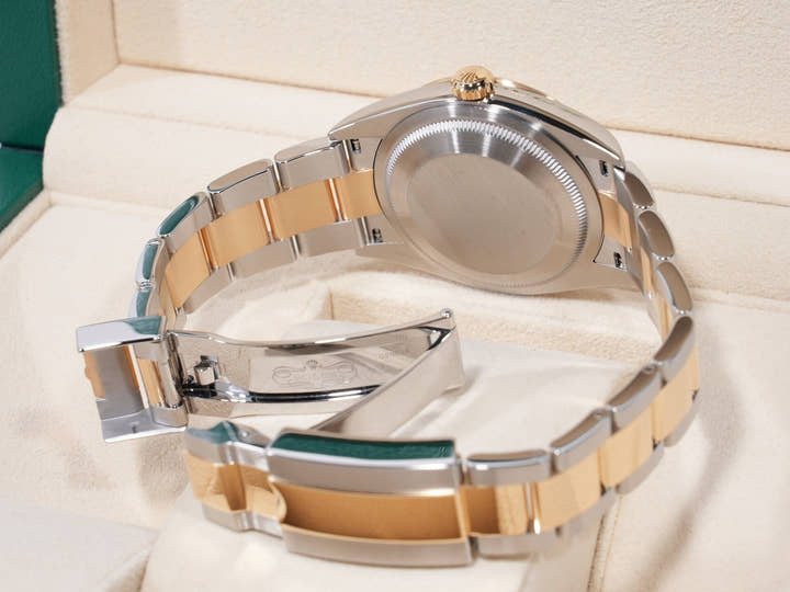 ロレックス エクスプローラー36 Ref.124273 ステンレススチール/イエローゴールド ブラック文字盤