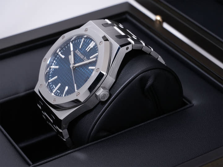 オーデマピゲ ロイヤルオーク Ref.15510ST.OO.1320ST.06 ステンレススチール ナイトブルー文字盤 美中古 rwwfa7jq