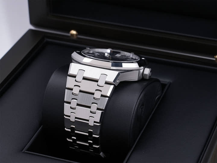 オーデマピゲ ロイヤルオーク Ref.15510ST.OO.1320ST.06 ステンレススチール ナイトブルー文字盤 美中古 rwwfa7jq