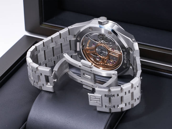 オーデマピゲ ロイヤルオーク Ref.15510ST.OO.1320ST.06 ステンレススチール ナイトブルー文字盤 美中古 rwwfa7jq