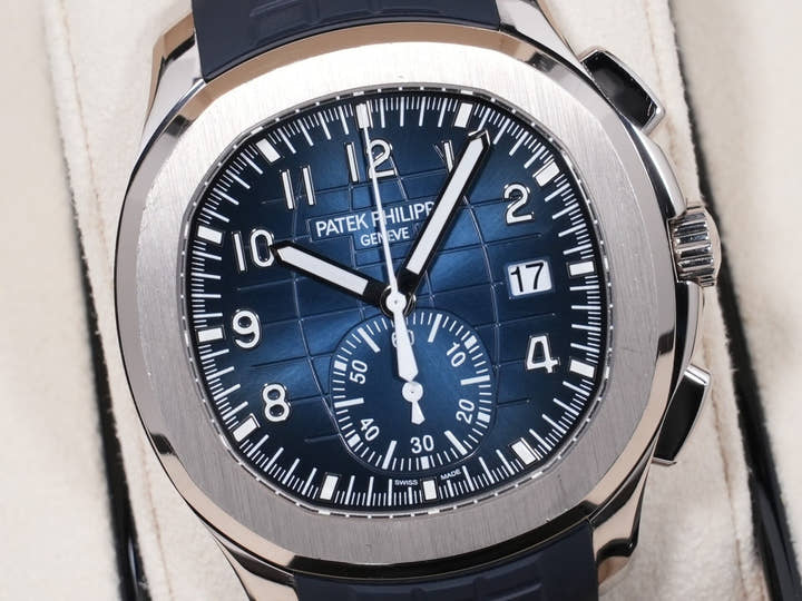 パテックフィリップ アクアノート クロノグラフ Ref.5968G-001 ホワイトゴールド ミッドナイトブルー文字盤 中古 pdcneaby
