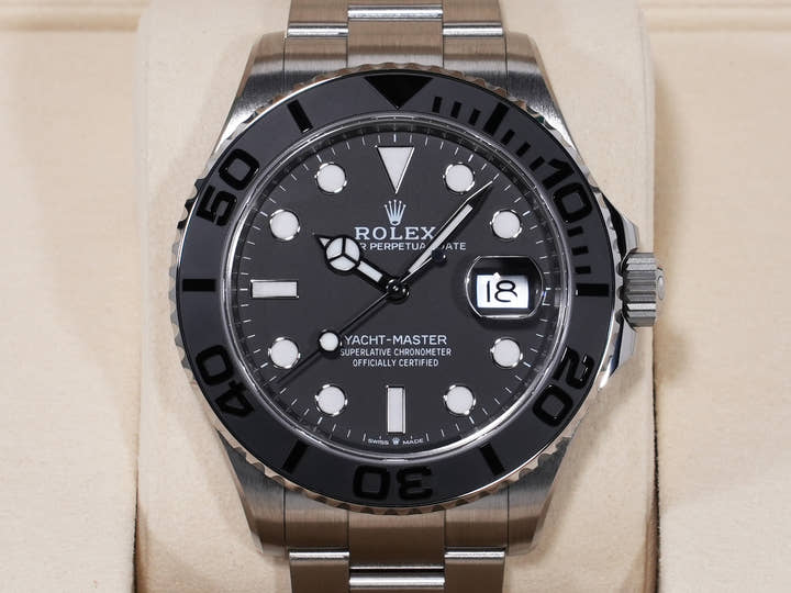 ロレックス ヨットマスター42 Ref.226627 RLXチタン ブラック文字盤 未使用 qn9fdjo8