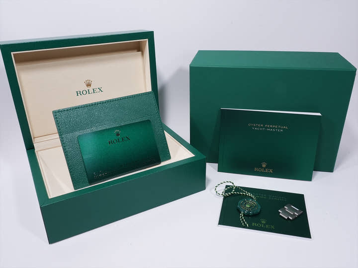 ロレックス ヨットマスター42 Ref.226627 RLXチタン ブラック文字盤 未使用 qn9fdjo8