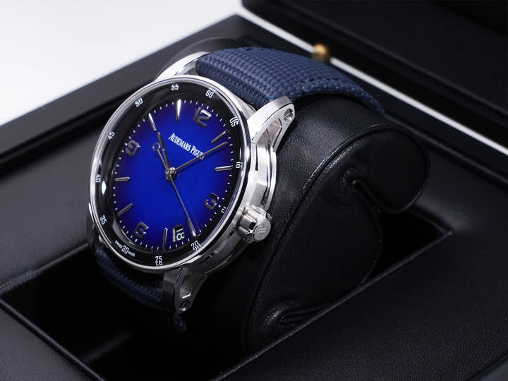 Audemars Piguet CODE 11.59 by Audemars Piguet Bolshoi Limited Edition Ref. 15210BC.OO.A321CR.99 White Gold Smoked Blue Enamel Dial, Pre-owned (Excellent Condition) axg79hf9