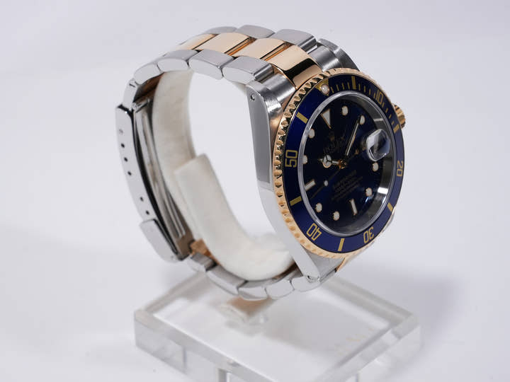 ロレックス サブマリーナー デイト Ref.16613 ステンレススチール/イエローゴールド ブルー文字盤 中古 9q2c8kud