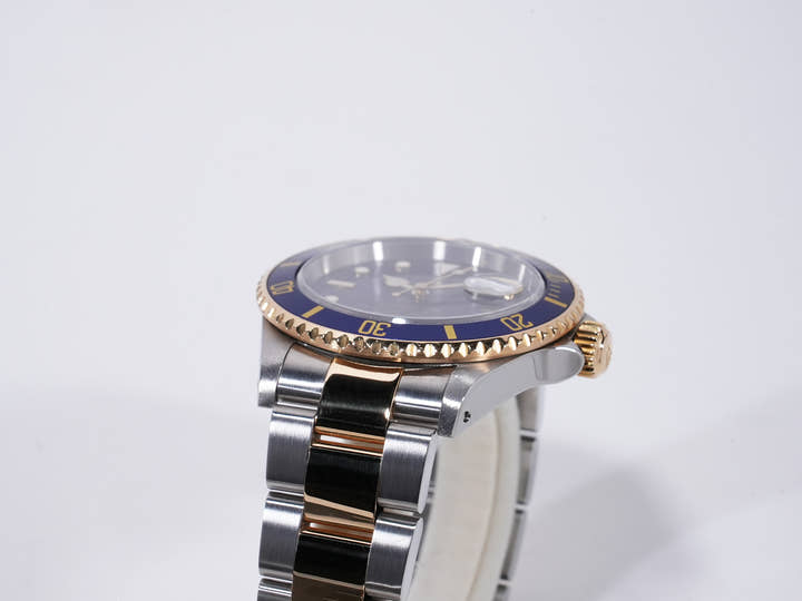 ロレックス サブマリーナー デイト Ref.16613 ステンレススチール/イエローゴールド ブルー文字盤 中古 9q2c8kud