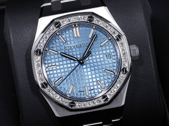 オーデマピゲ ロイヤルオーク Ref.77451ST.ZZ.1361ST.03 ステンレススチール ライトブルー文字盤 未使用 rjwe8z2k