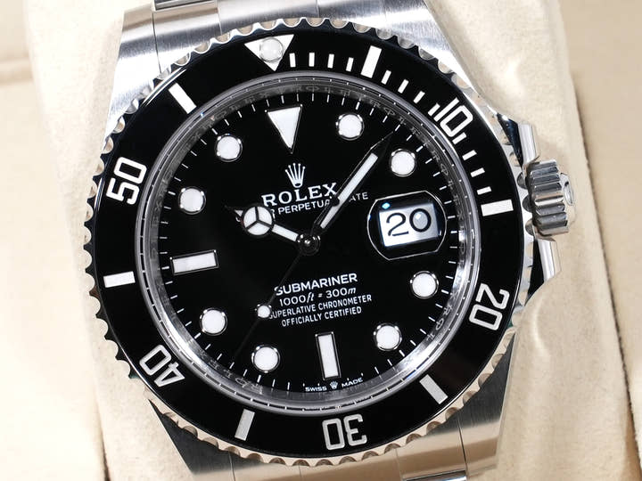 Rolex Submariner Date Ref. 126610LN Stainless Steel Black Dial Unused vc56onuo