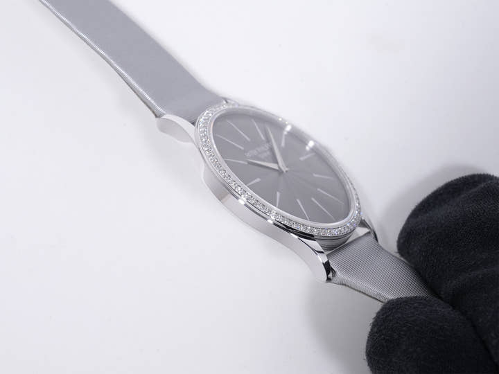 パテックフィリップ カラトラバ Ref.4897G-010 ホワイトゴールド シルバーグレー文字盤 美品 56at3i4j